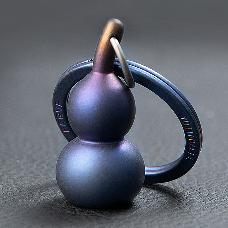 Luxury Titanium Keychain Bag P - огляд і ціна Luxury Xmas Bags