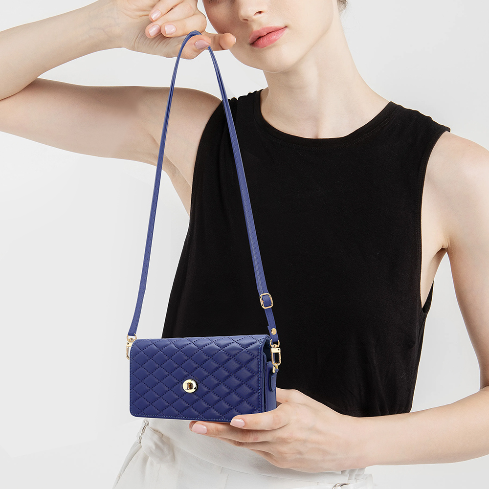 Compatible With Galaxy Z Fold  - огляд і ціна Luxury Bags Leather
