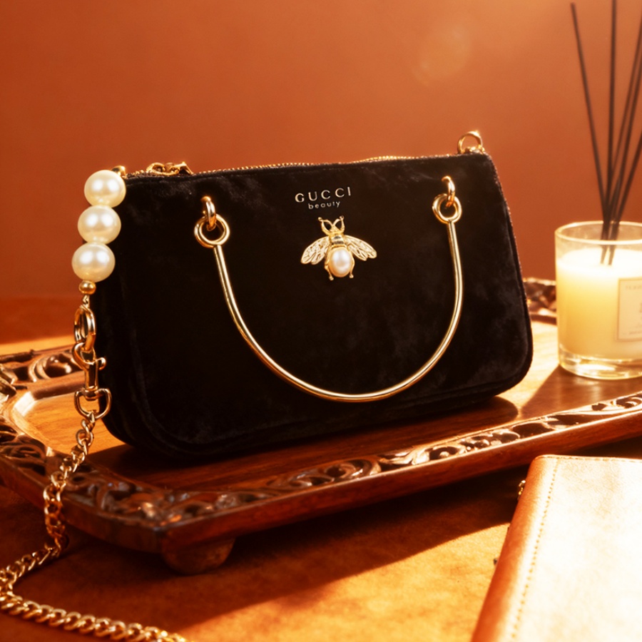Gucci’s Bag Women Black Velvet - огляд і ціна Luxury Beach Bags Ysl